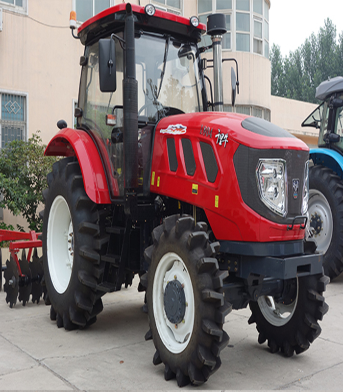 180hp-tractor-02_700x800 Chalion 180HP/132.4KW Wheeled Tractor - Image 1