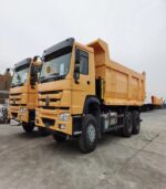 SINOTRUK Used 50 Ton Mining Dump Truck 40 Ton Howo Diesel Heavy Truck with Automatic Transmission HW19710 - Image 2