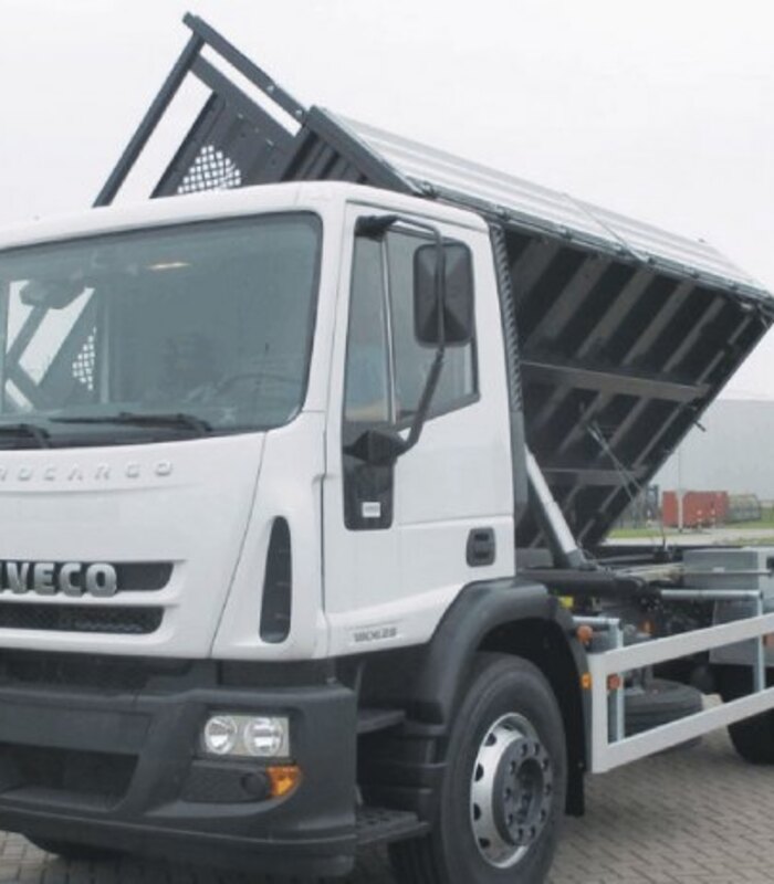 IVECO-dump-truck-10-Tonne-2_cropped IVECO dump truck 10 Tonne - Image 1